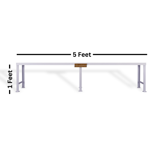Elegant white powder coated garden Stand set of 2